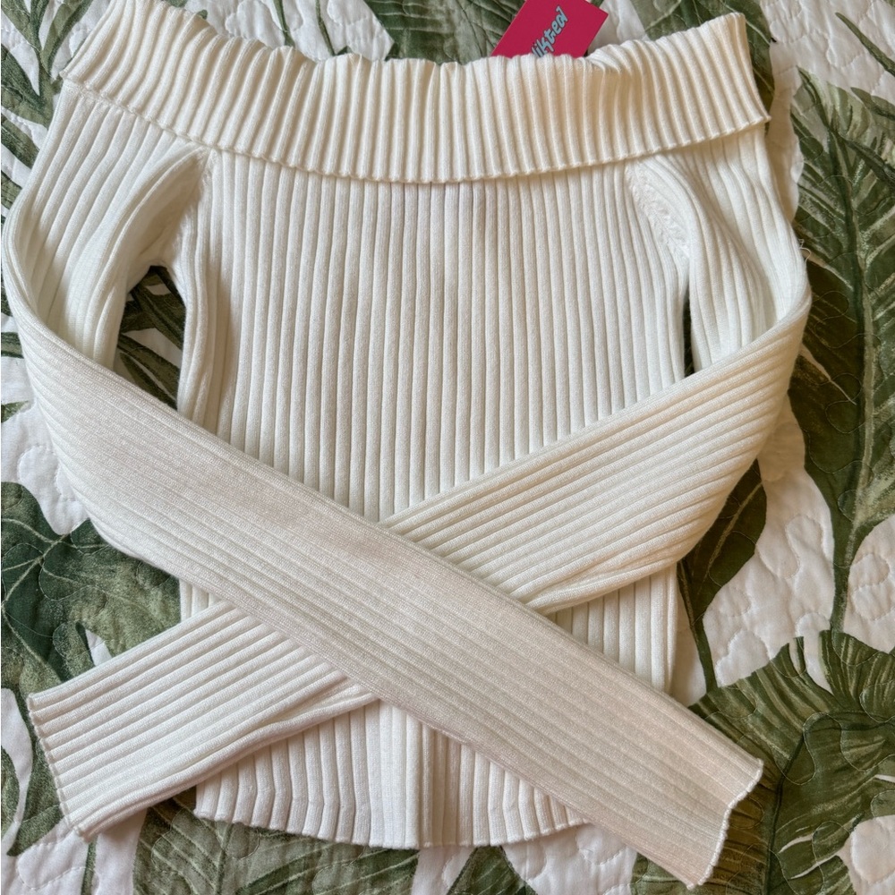 Edikted Lauren Off-Shoulder Knit Fold Over Ribbed White Top